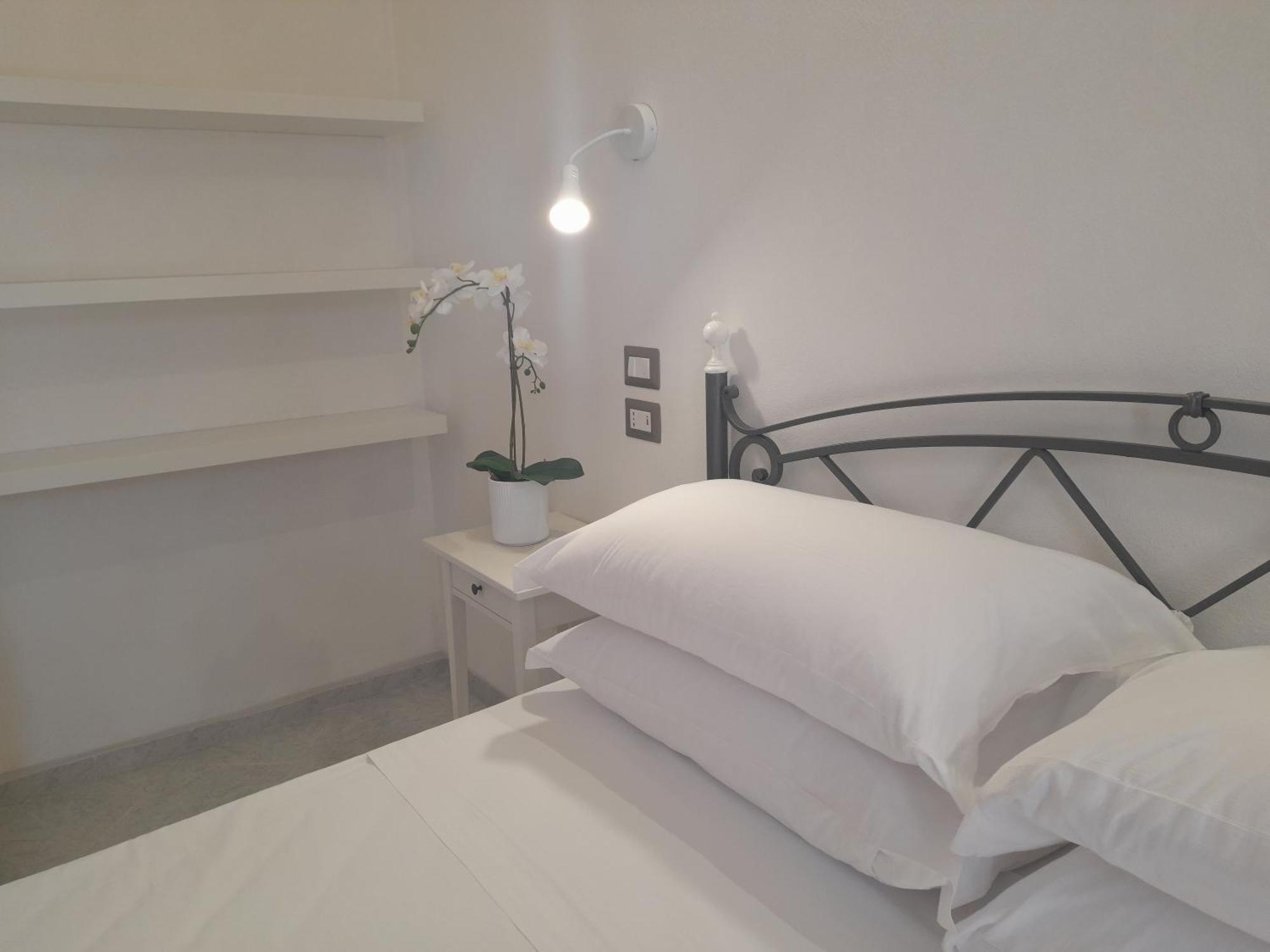 Mezza Torre B&B 프로치다 객실 사진